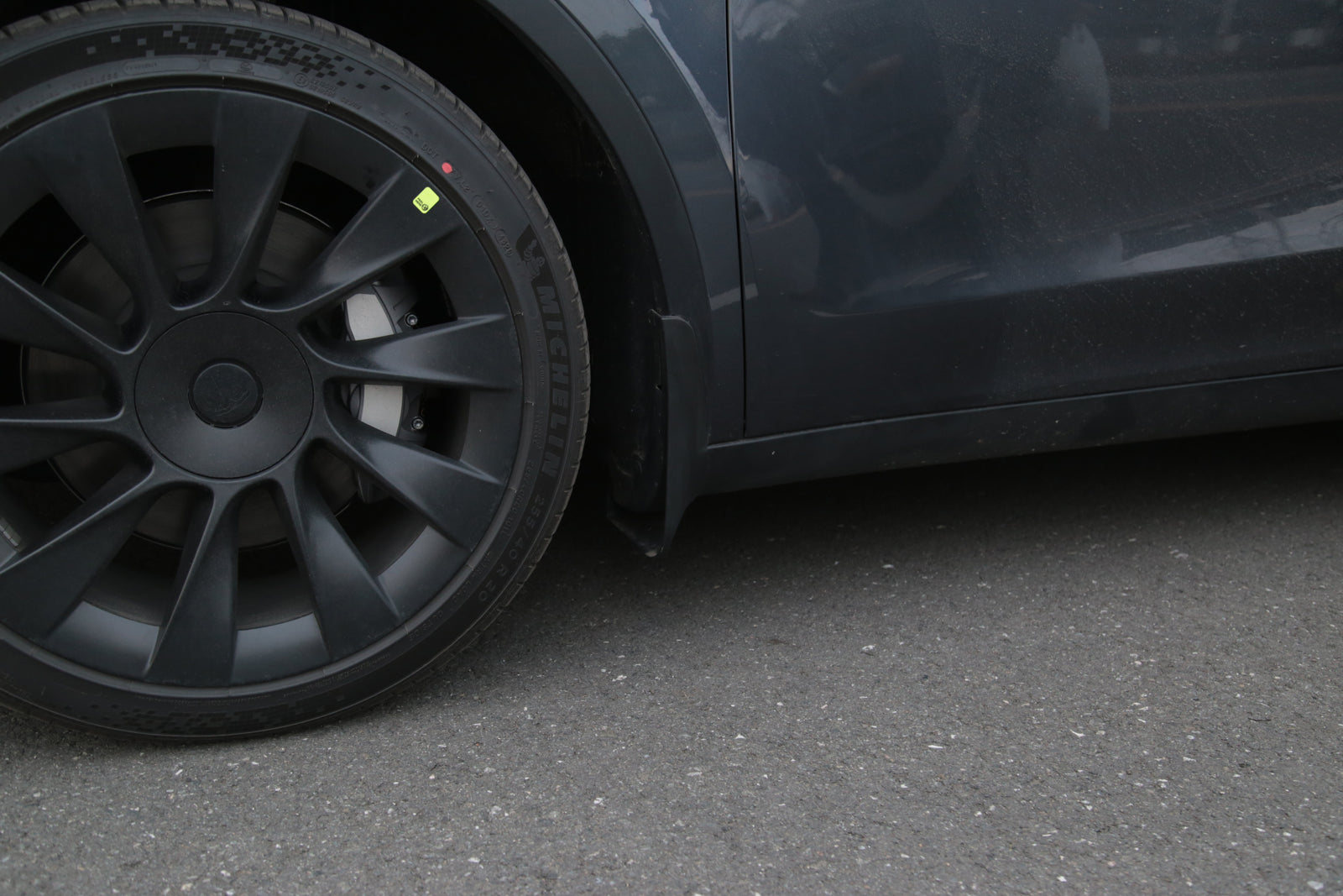 Mud Flaps / Mud Guards for Tesla Model Y (Front & Rear, Set of 4)