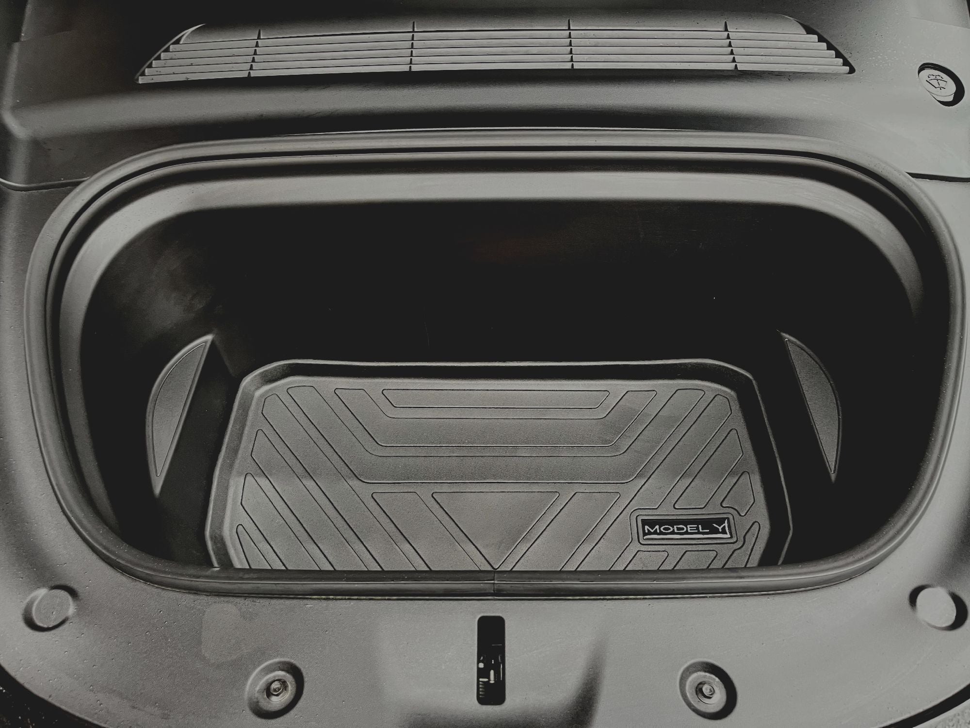 Model Y Front Trunk All Weather Liner Mat